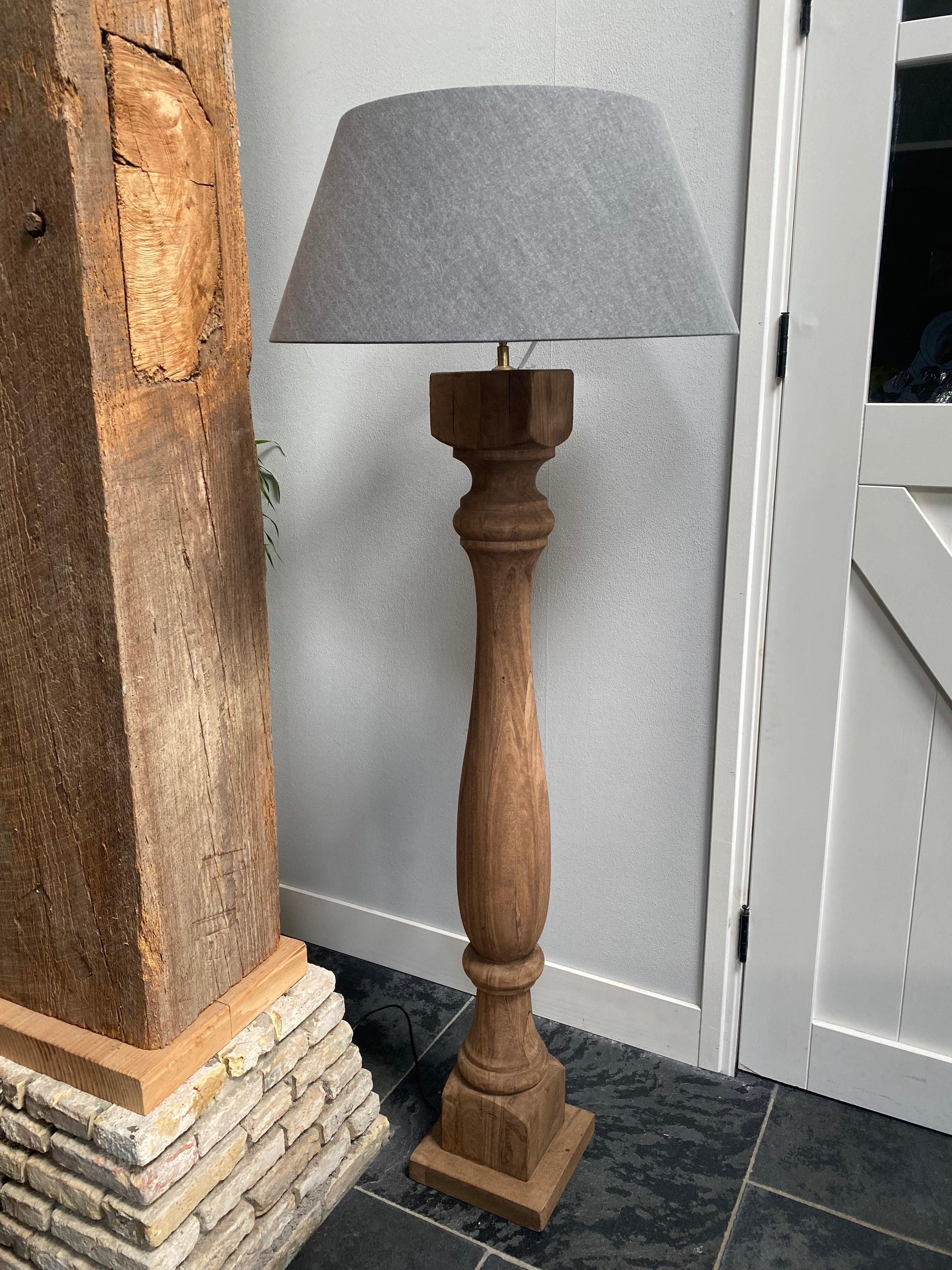 Balusterlamp hout 125cm
